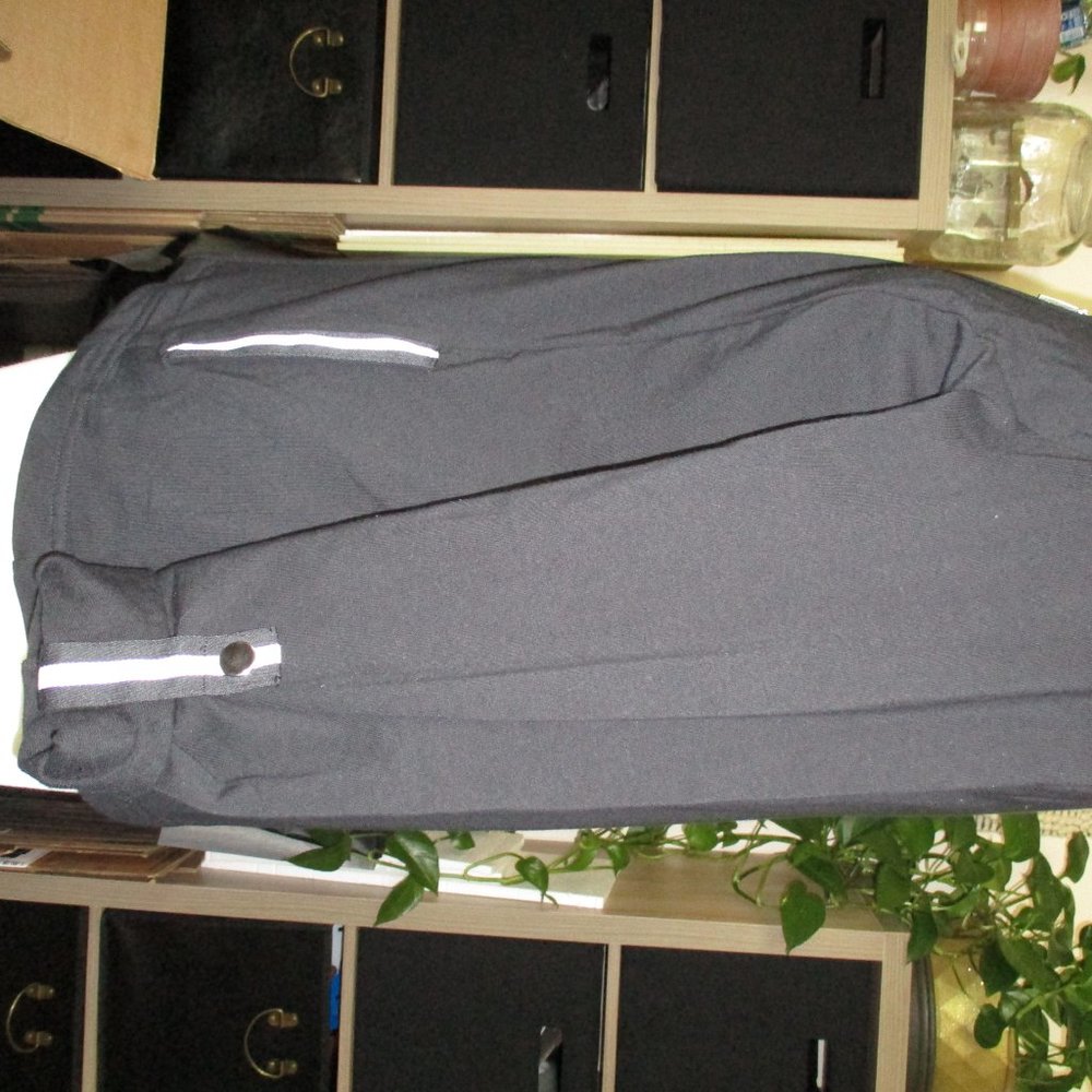 jacket - Picture 3 of 6